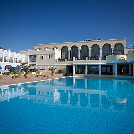 מלון Porto Royal