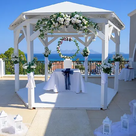 Ξενοδοχείο Porto Royal 5*